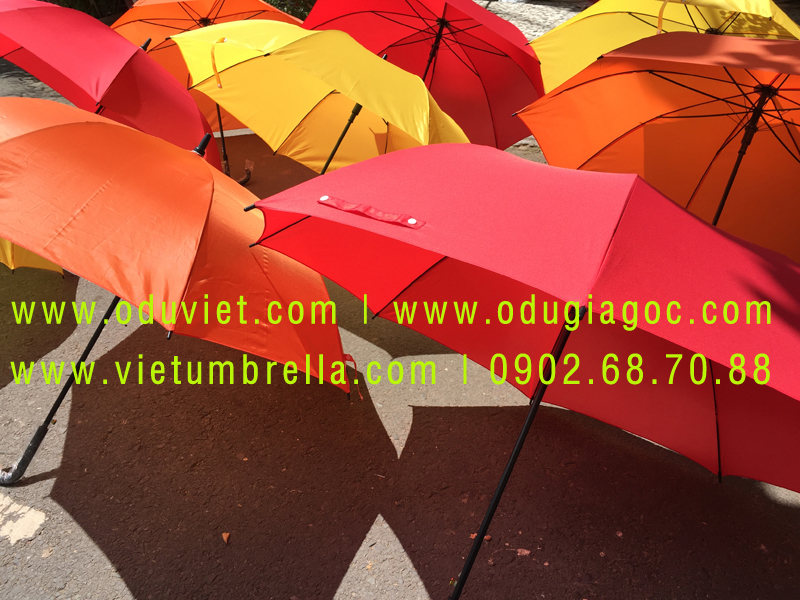 xưởng sản xuất ô dù cầm tay in logo quảng cáo